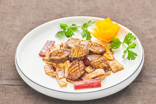 鮑魚(yú)燒杏鮑菇