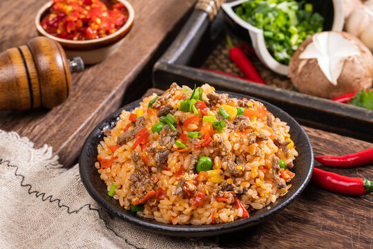 牛肉炒飯
