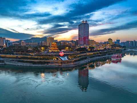 宜賓合江門夾鏡樓夜景