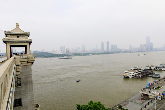 湖北武漢長江大橋
