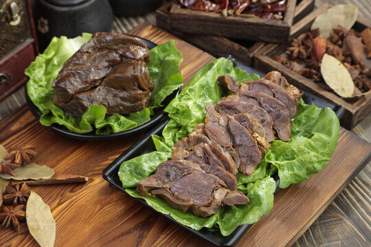 鹵牛肉