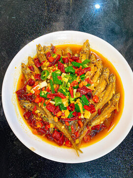 浙江建德特色菜紅燒棍子魚