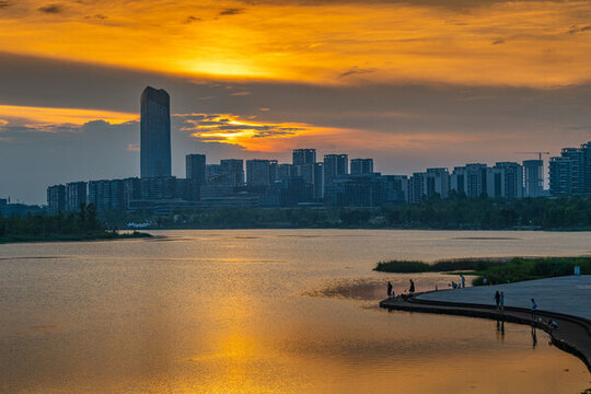 興隆湖夕陽