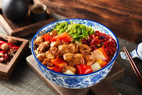 雞腿肉飯