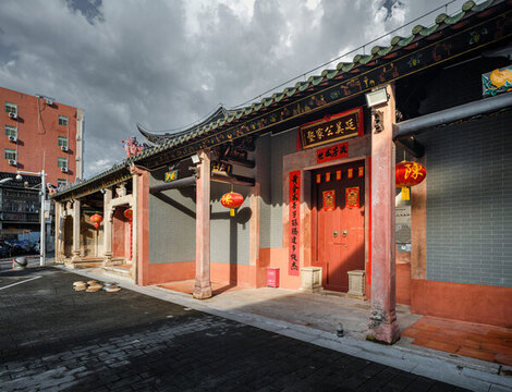 光明樓村廷美公祠