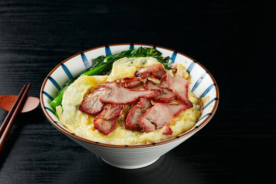 叉燒滑蛋飯