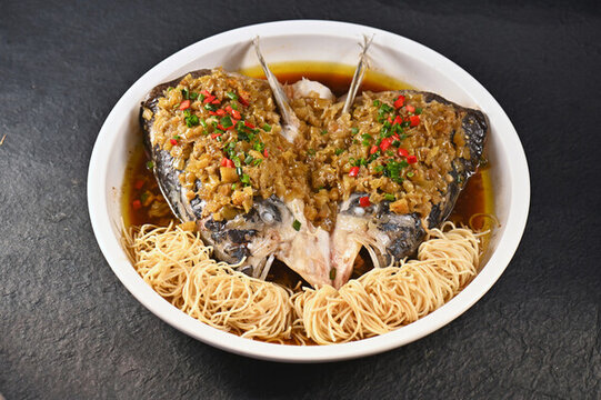 魚(yú)頭