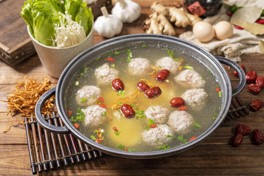 豬肉丸湯