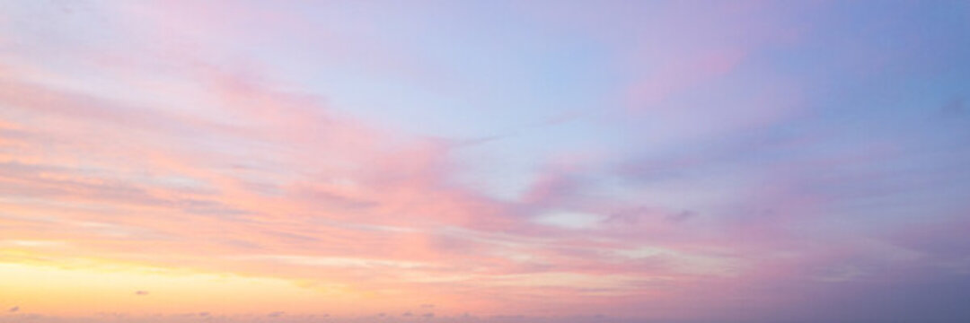 日落晚霞天空