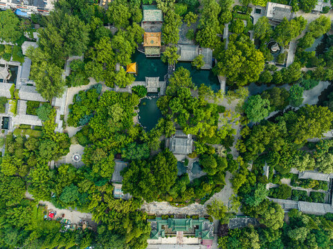 濟(jì)南市趵突泉公園