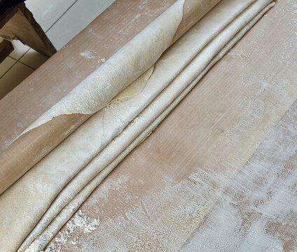 北方面食手搟面制作過程