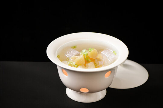 竹笙干貝湯