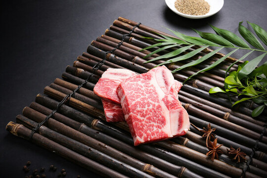 堂煎牛仔骨