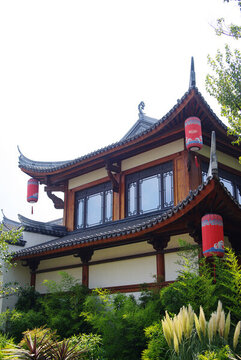 庭臺(tái)樓角