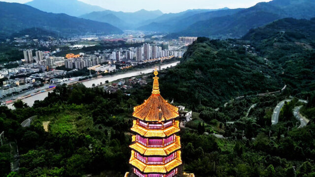 夜幕下的文嚴(yán)塔夜景