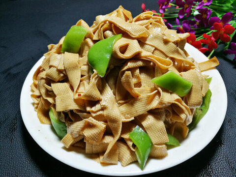 尖椒干豆腐