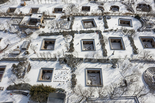 河南三門峽陜州地坑院