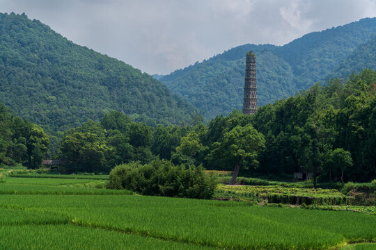 浙江臺州天臺國清寺景區(qū)隋代古塔