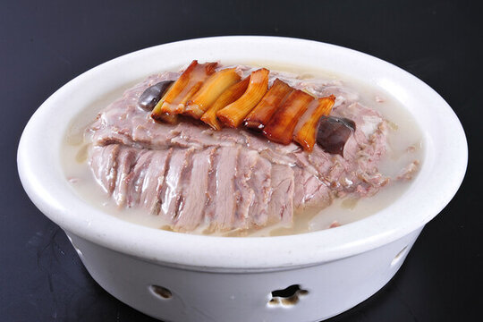扒羊肉