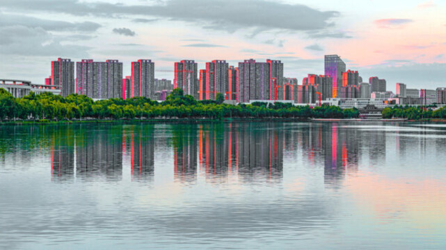 城市倒影