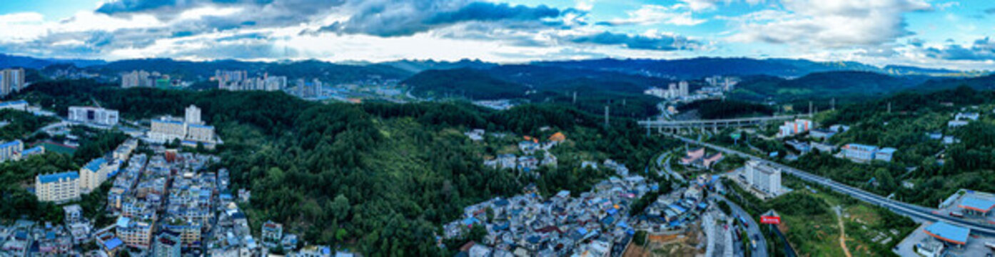 龍里縣