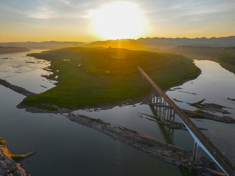 廣陽島全景