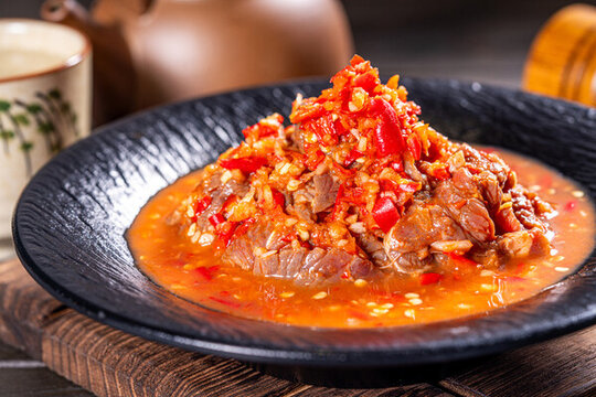 酸辣牛肉