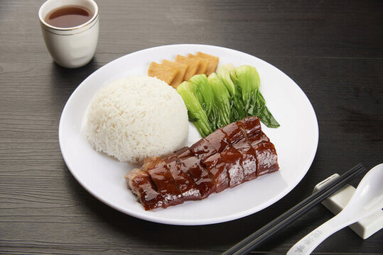 燒鵝飯