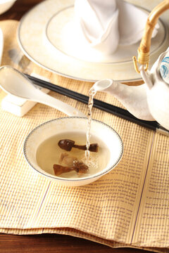 松茸湯