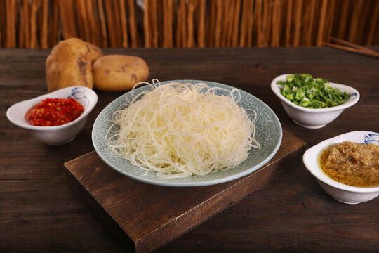 瀑布土豆絲