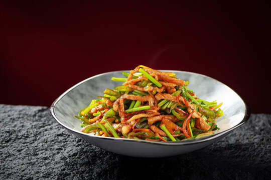 香菜炒肉絲
