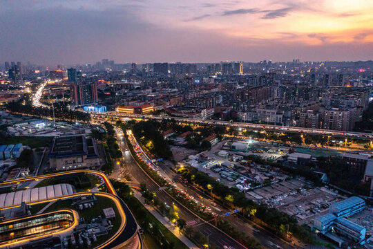 廣州白云無限極廣場夜景
