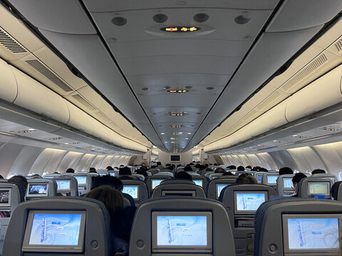 客機(jī)機(jī)艙