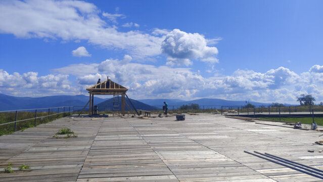 高山峻嶺