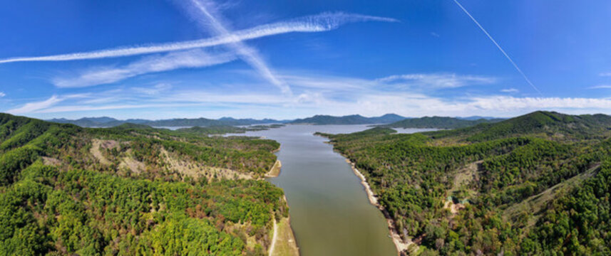 吉林松花湖秋季山水自然風光全景