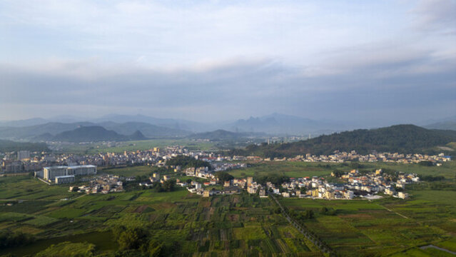 航拍韶關(guān)武江龍歸鎮(zhèn)鄉(xiāng)村早晨
