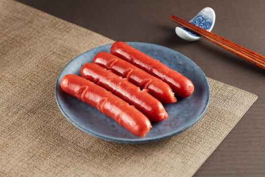 烤淀粉腸炸火腿腸