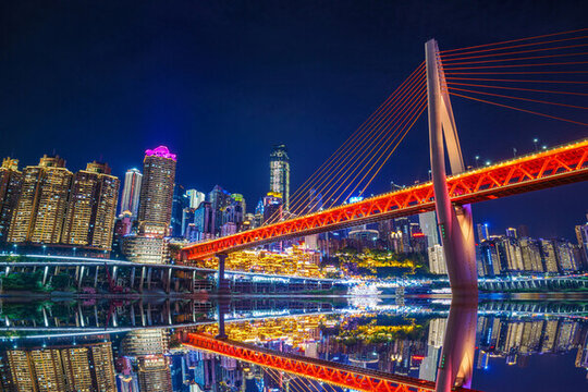 重慶洪崖洞與千廝門(mén)大橋夜景