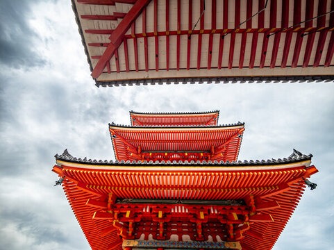 日本傳統(tǒng)建筑與日本庭院