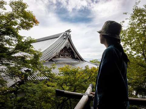 日本傳統(tǒng)建筑與日本庭院