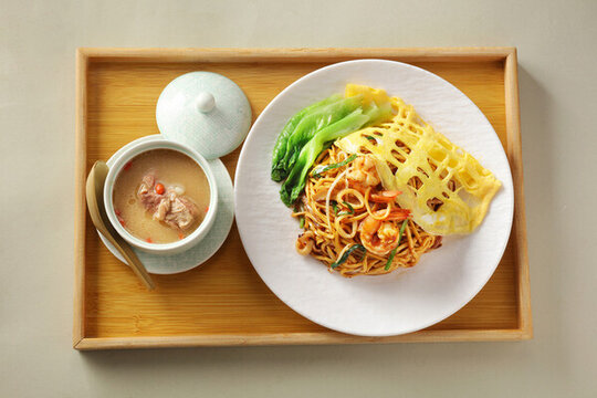 海鮮炒面飯