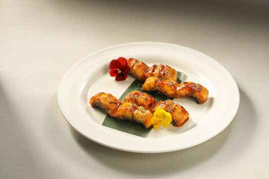 碳烤鰻魚(yú)