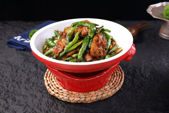樟樹椒小炒肉