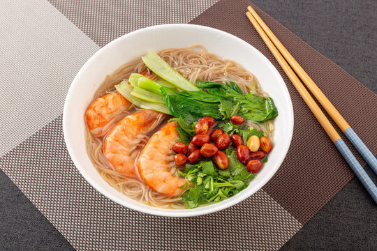鮮蝦蕎麥面