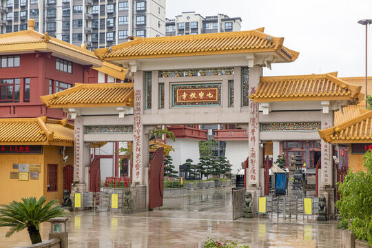 上海七寶教寺佛光普照