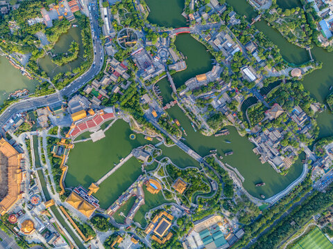 航拍河南開封清明上河園景區(qū)風(fēng)光