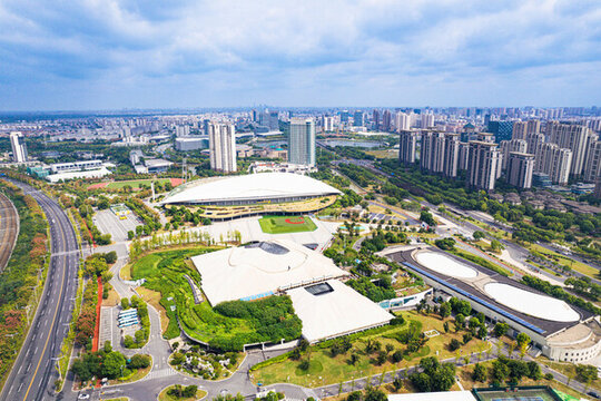 揚(yáng)州體育公園及周邊城市風(fēng)光航拍