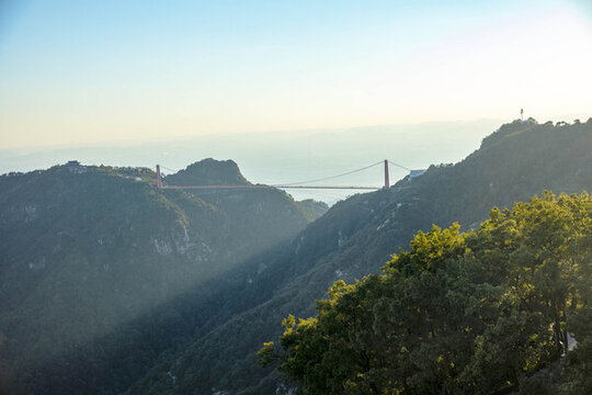 臨沂天蒙山玻璃懸索橋