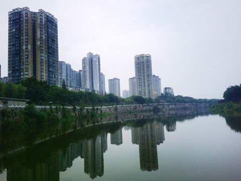 河畔高樓景觀