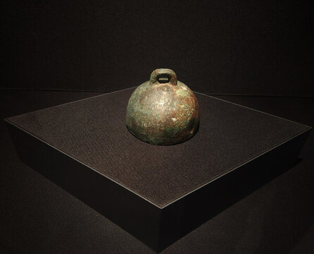 秦兩詔文銅權(quán)